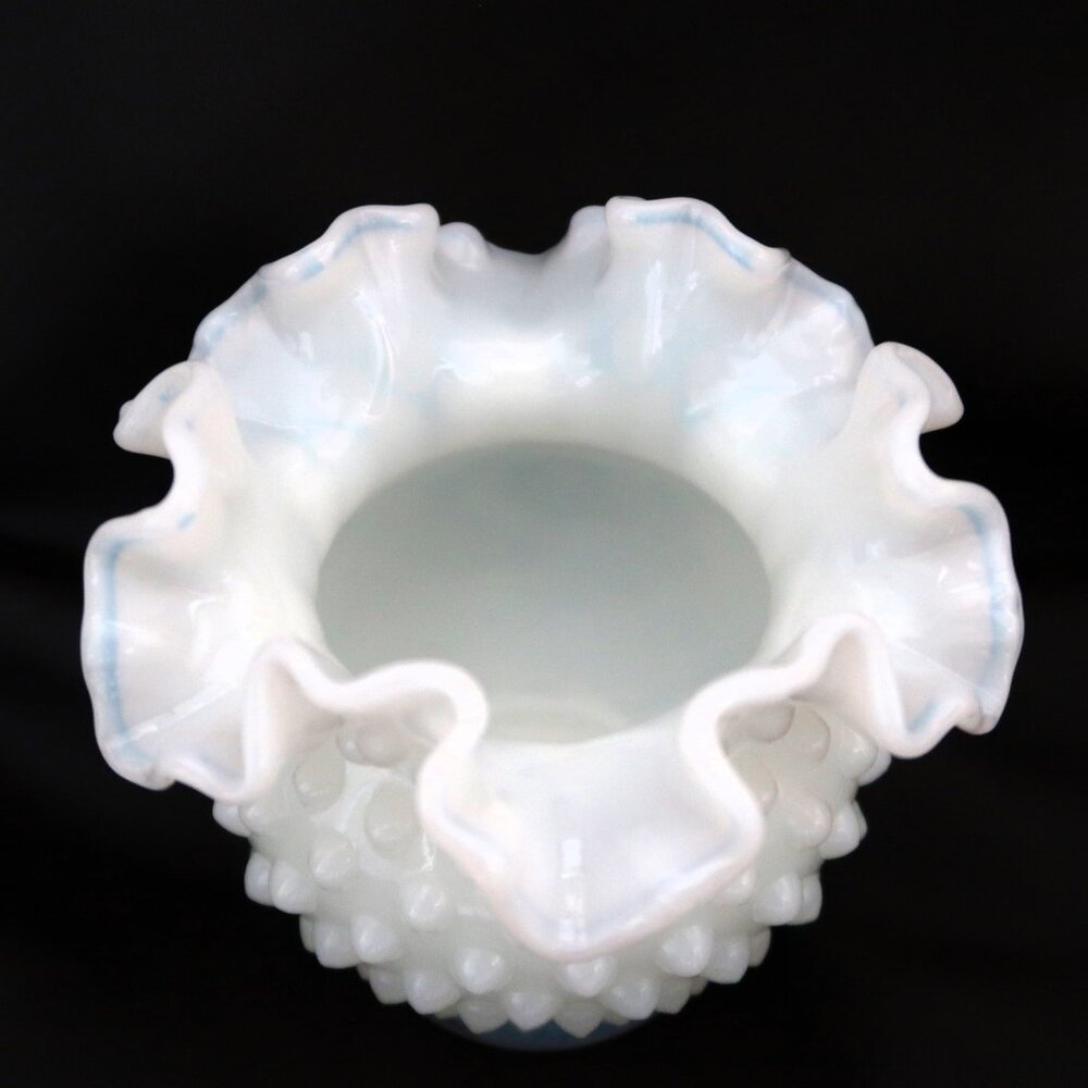 Vintage Milk Glass Vase Ruffled Edge White Textured No Markings Found 4.5 inch H - Picture 5 of 9